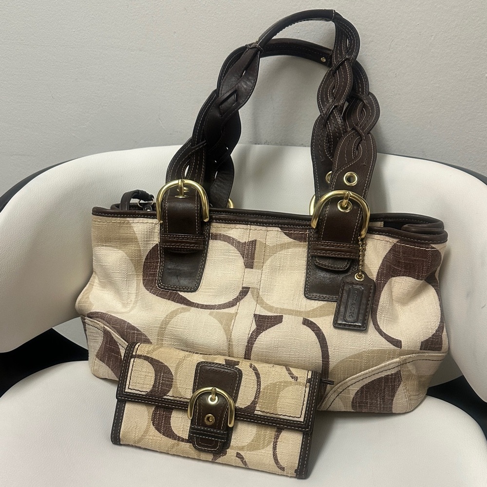 COACH (SET) Y2K TONAL SIGNATURE CANVAS SHOULDER TOTE, Brown & Cream with Wallet - Picture 5 of 13